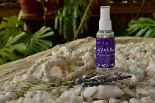 Hidrolato de Lavanda: rostro, ropa y ambientes